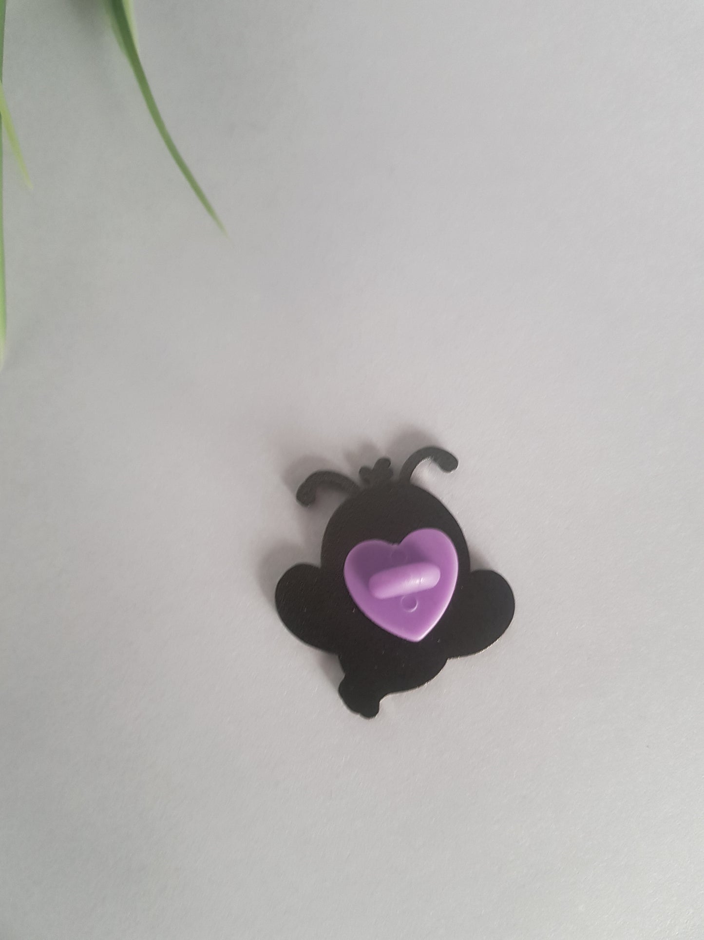 Mimi the Bee, enamel pin, lapel pin, decoration, jacket, backpack