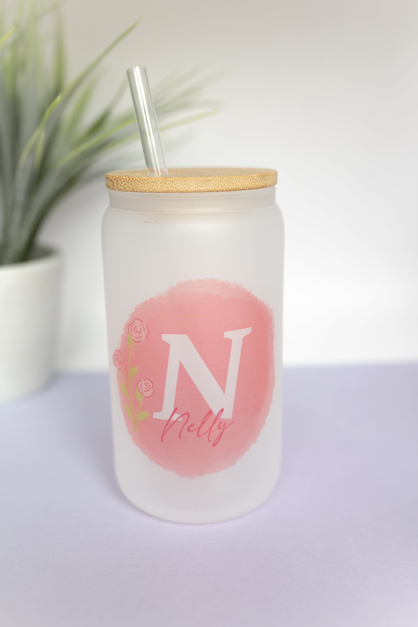 Personalized iced coffee glass approx. 400 ml glass cup, custom glass with lid and straw, bridesmaid gift drinking glass