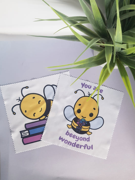 Mimi the Bee Glasses Cleaning Cloth, Bee Cleaning Cloth for Glasses, Glasses Cloth, Display Cloth, Screen Cloth, Lens Cleaning, Microfiber Cloth