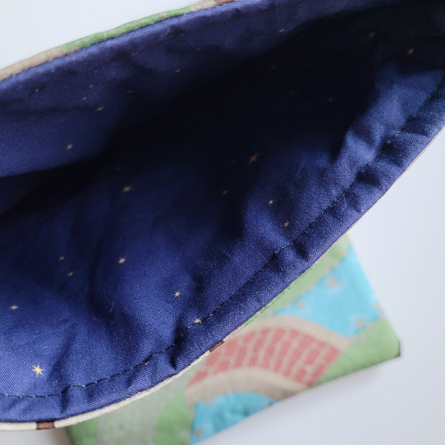 Buchtasche Taro der Drache, Buchhülle, Book sleeve