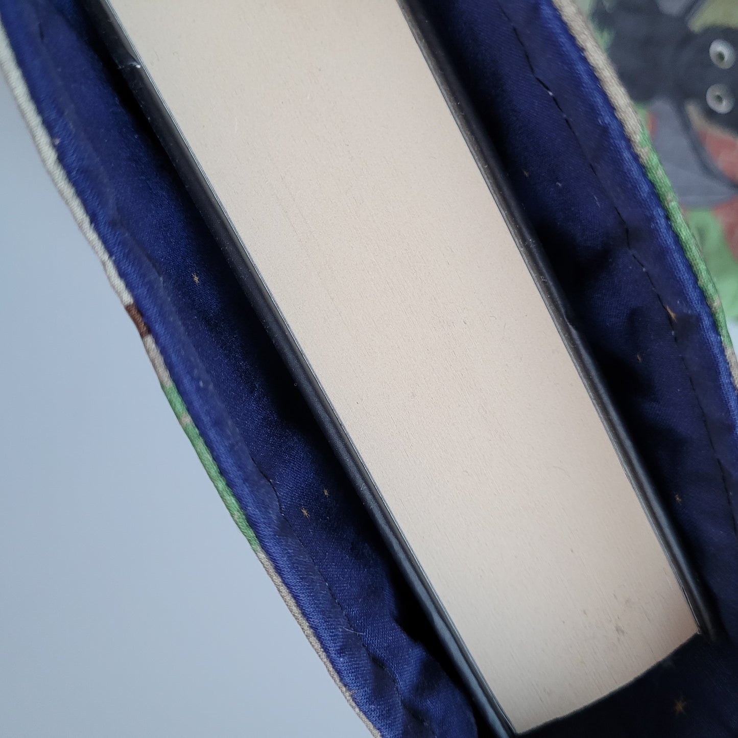 Buchtasche Taro der Drache, Buchhülle, Book sleeve